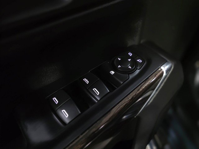 Used 2020 Chevrolet Silverado 1500 LT w/ All-Star Edition image 32