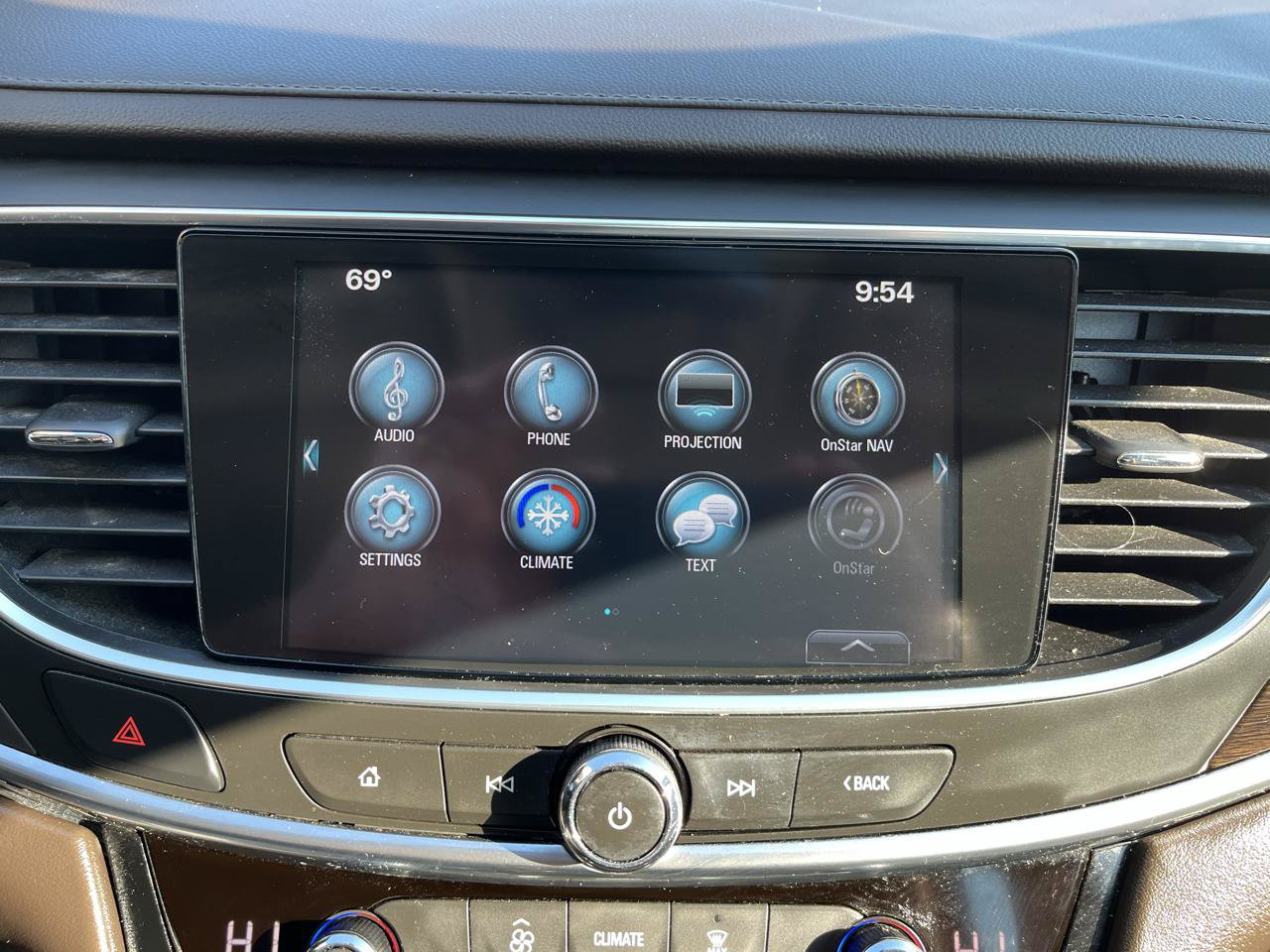 Used 2019 Buick LaCrosse Preferred FWD image 12