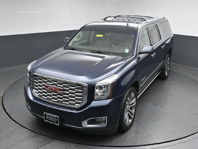 Used 2018 GMC Yukon XL Denali w/ Denali Ultimate Package AWD/4WD image 47