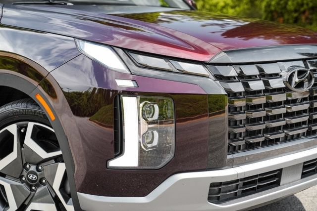 Used 2023 Hyundai Palisade Limited FWD image 8