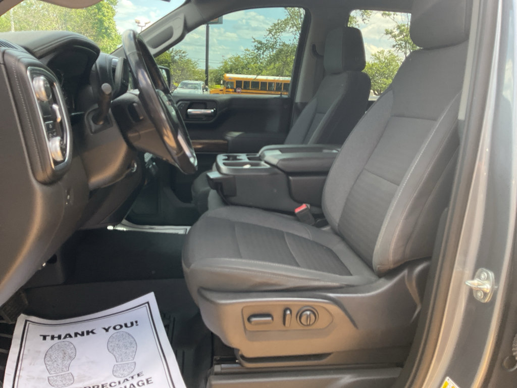 Used 2020 GMC Sierra 1500 SLE w/ SLE Value Package RWD image 12