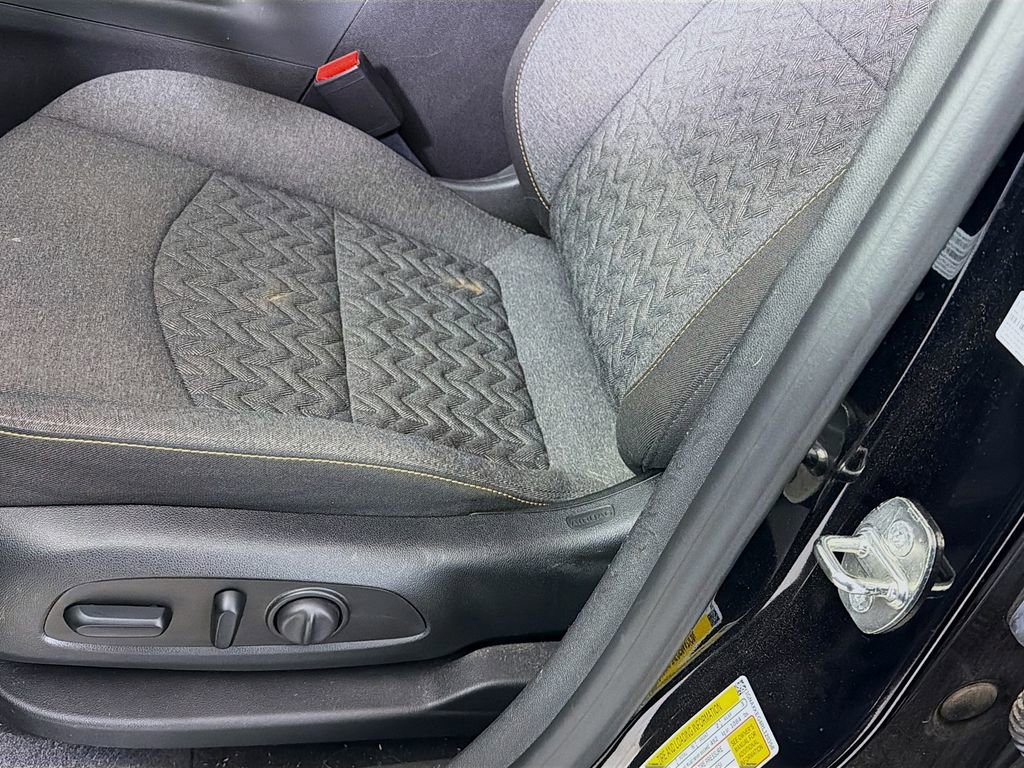 Used 2024 Chevrolet Equinox LT image 21