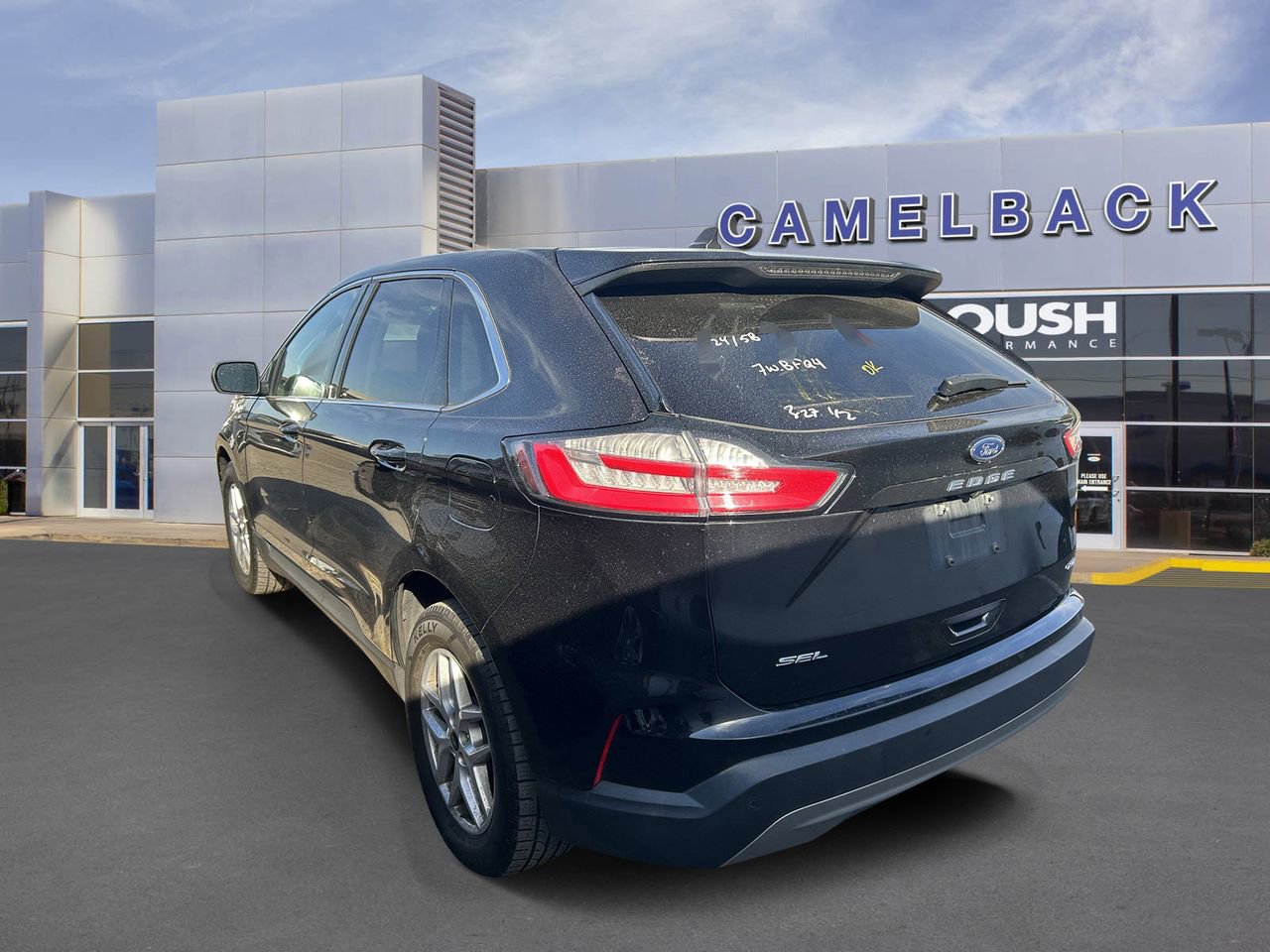 Used 2024 Ford Edge SEL image 6