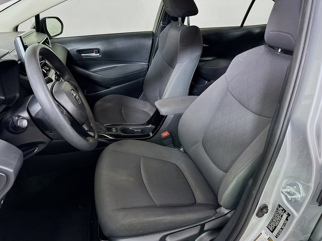 Used 2020 Toyota Corolla LE FWD image 8