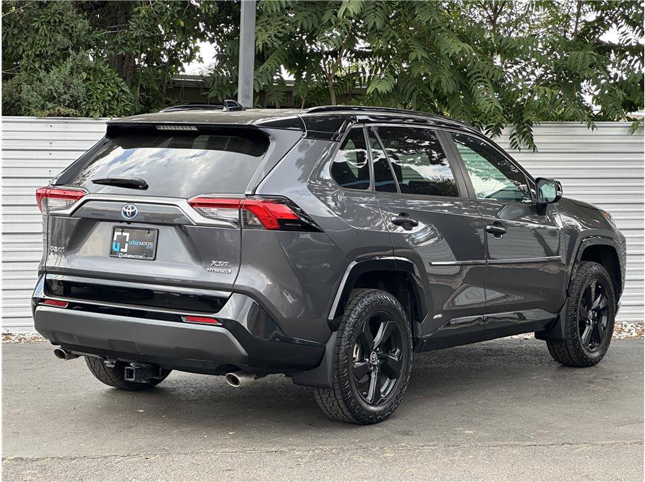 Used 2021 Toyota RAV4 XSE w/ XSE Grade Weather Package AWD/4WD image 10
