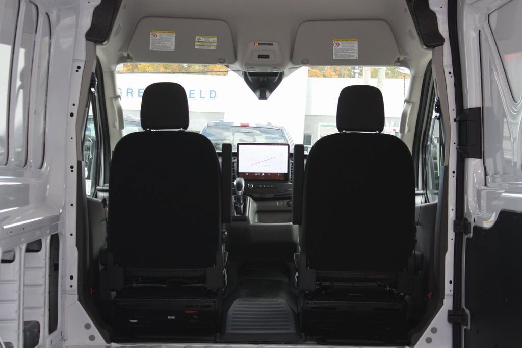 New 2026 Ford Transit 250 148 Medium Roof image 7