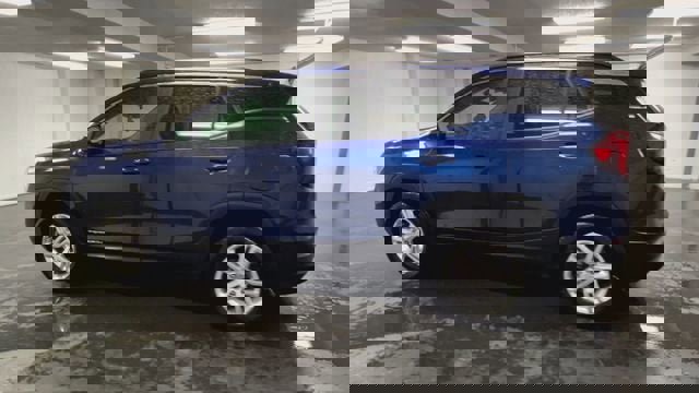 Certified 2022 GMC Terrain SLE w/ Driver Convenience Package image 6