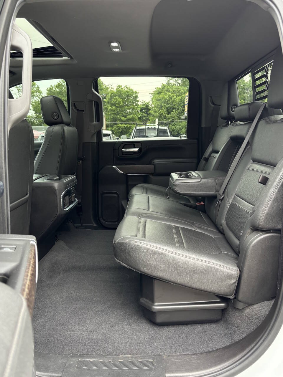 Used 2020 GMC Sierra 2500 Denali w/ Denali Ultimate Package AWD/4WD image 16