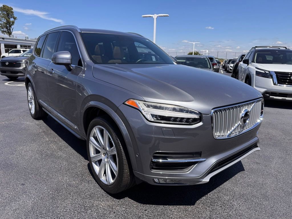 Used 2017 Volvo XC90 T6 Inscription w/ Vision Package AWD/4WD image 7