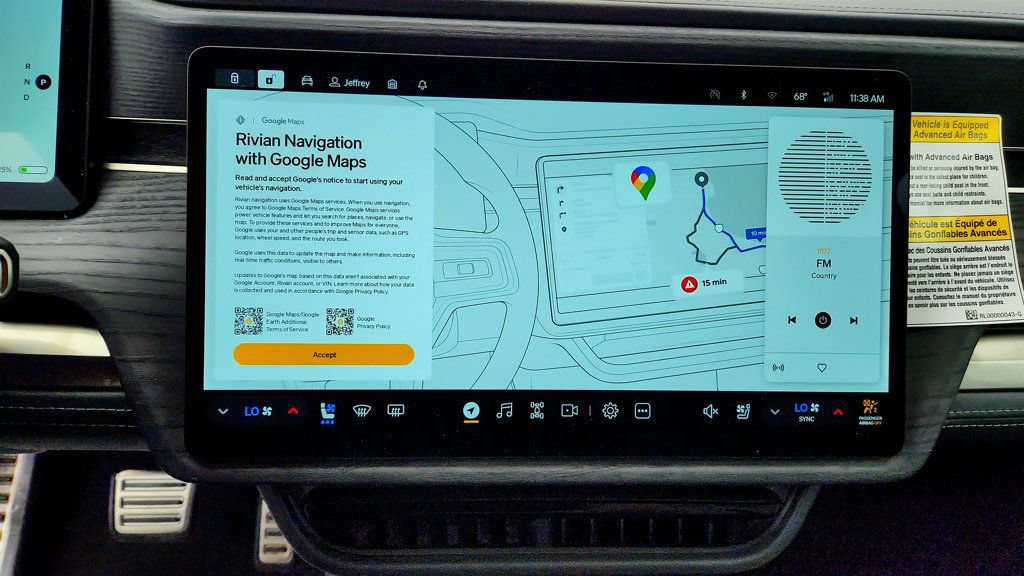 Used 2024 Rivian R1S Adventure AWD/4WD image 19