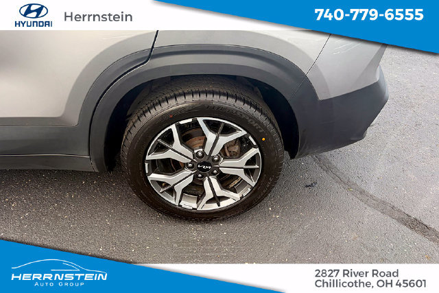 Used 2023 Kia Seltos EX AWD/4WD image 23