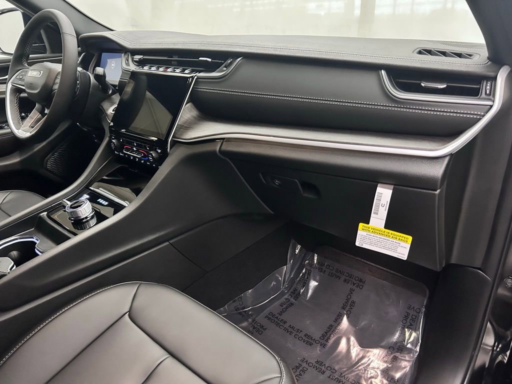 New 2025 Jeep Grand Cherokee L Limited image 20