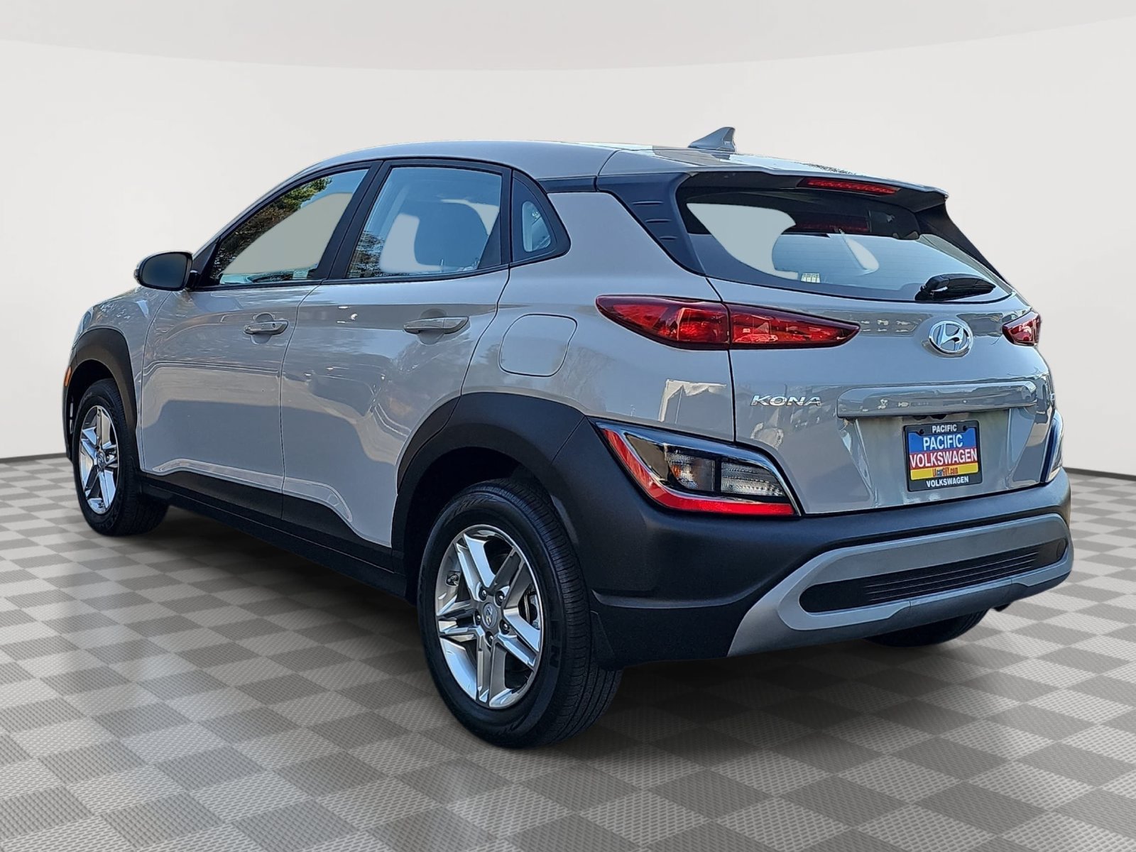 Used 2023 Hyundai Kona SE AWD/4WD image 7
