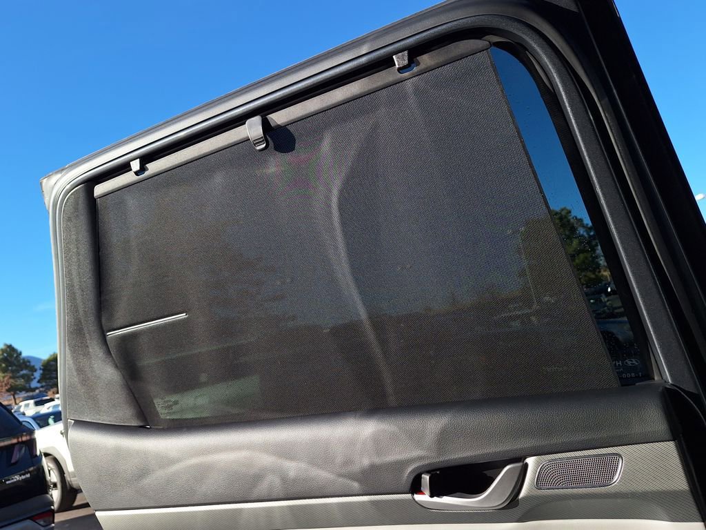 Used 2024 Hyundai Palisade SEL w/ Premium Package image 16