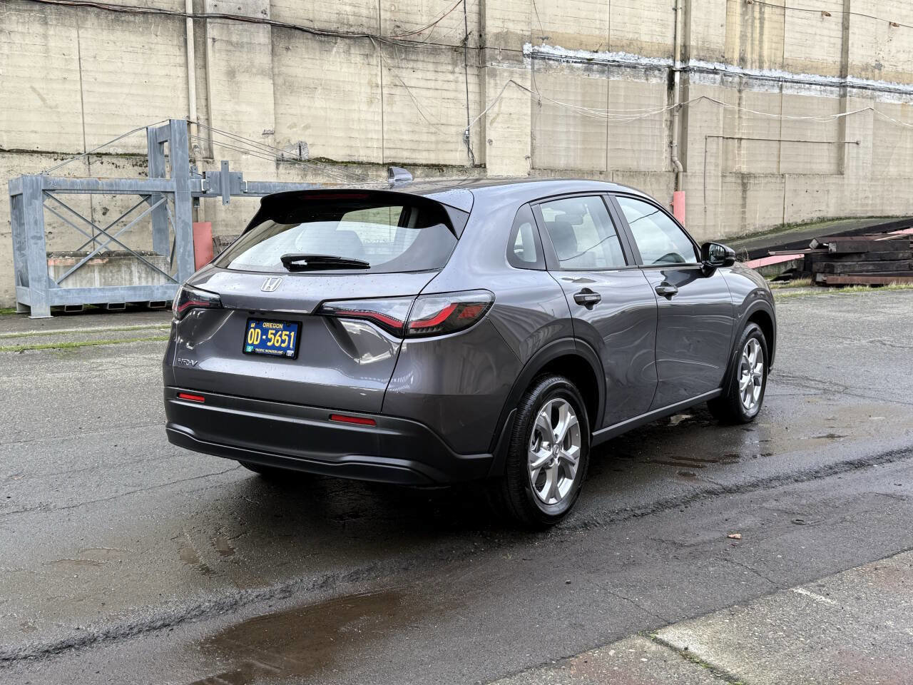 Used 2023 Honda HR-V LX image 46