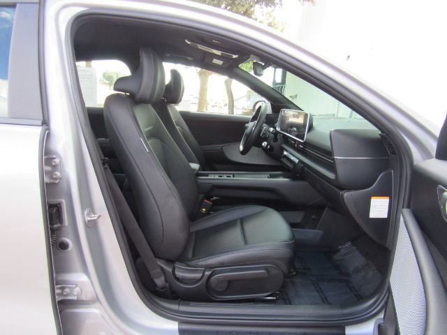 Used 2023 Hyundai Ioniq 6 SEL image 19