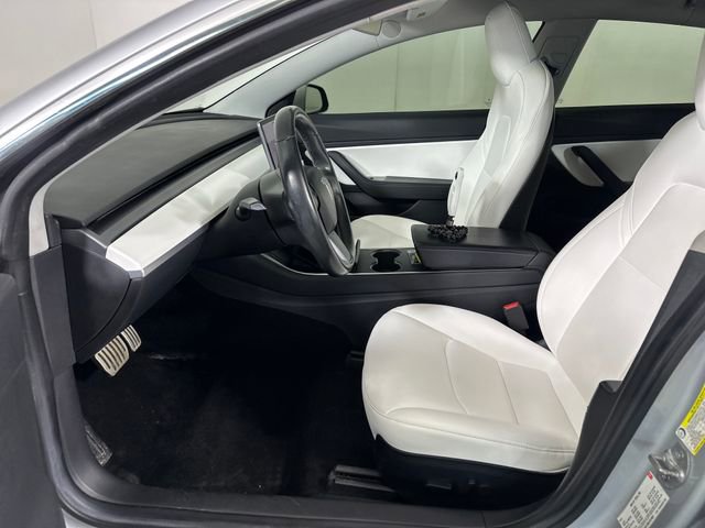 Used 2018 Tesla Model 3 Performance image 10