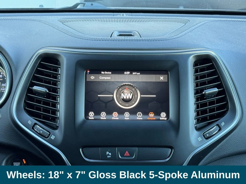 Used 2019 Jeep Cherokee Altitude image 17