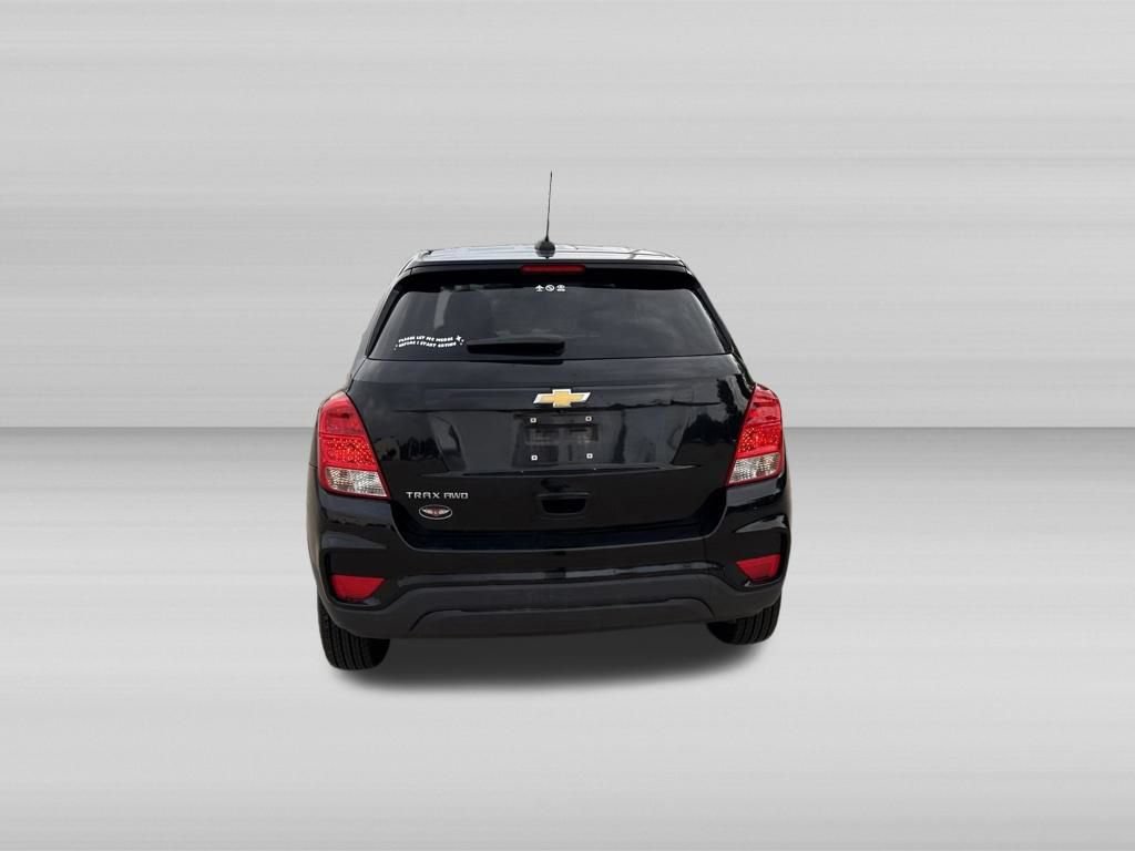 Used 2020 Chevrolet Trax LS w/ Tint and Cruise Package AWD/4WD image 6