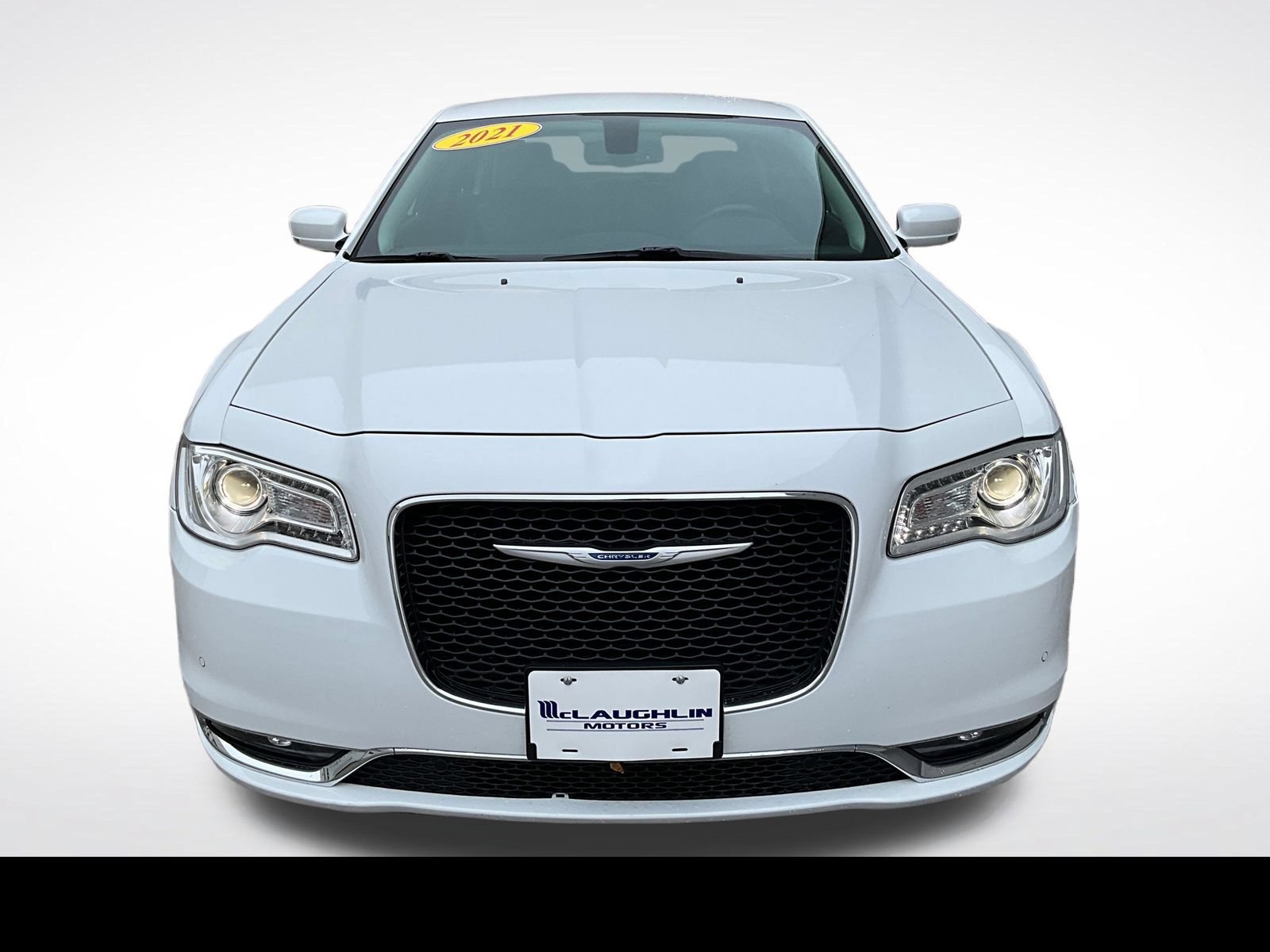 Used 2021 Chrysler 300 Touring L AWD/4WD image 23
