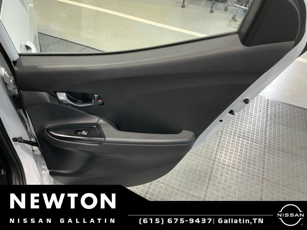 Used 2019 Hyundai Veloster 2.0 FWD image 34