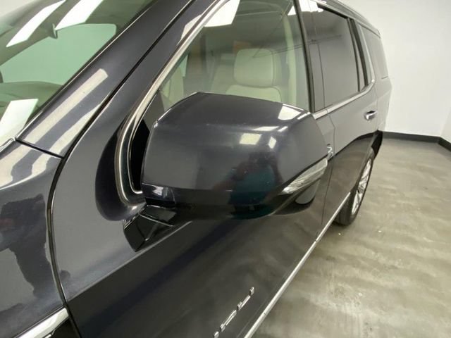 Used 2023 GMC Yukon Denali AWD/4WD image 13