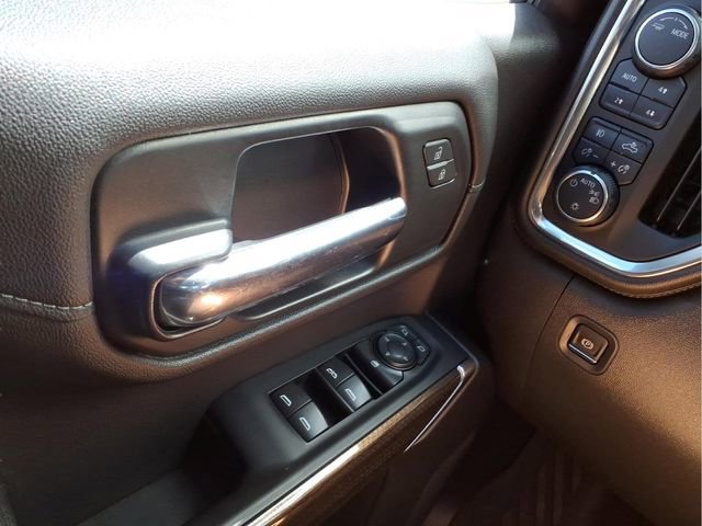 Used 2020 Chevrolet Silverado 1500 RST AWD/4WD image 29
