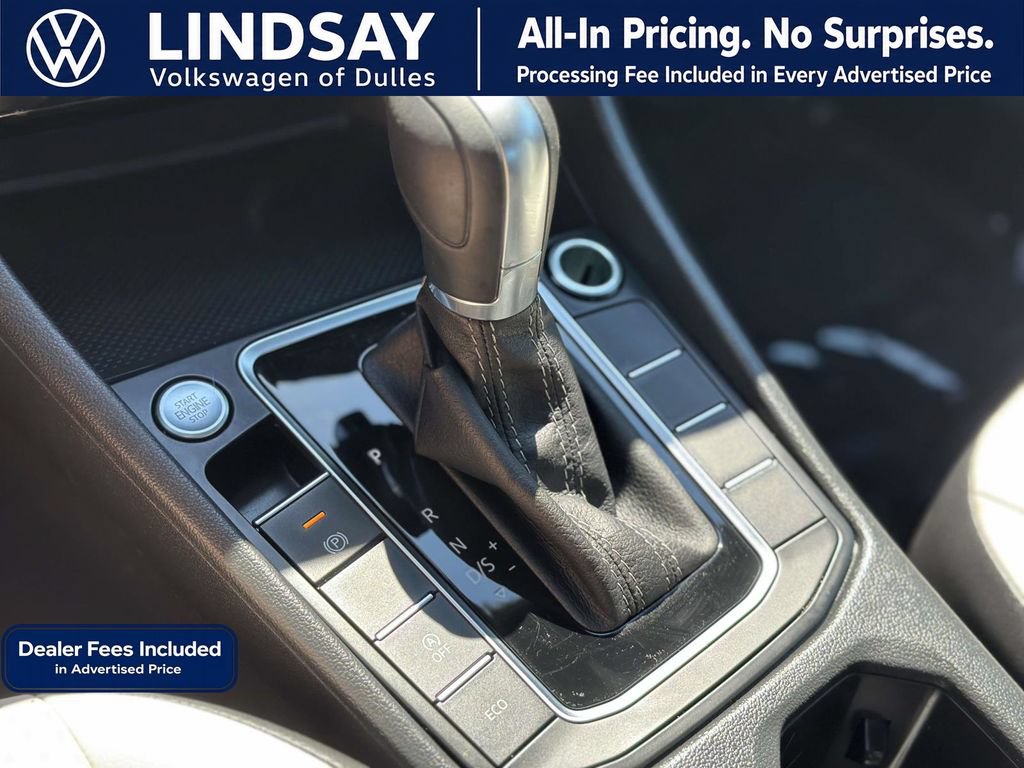 Used 2019 Volkswagen Jetta R-Line FWD image 19