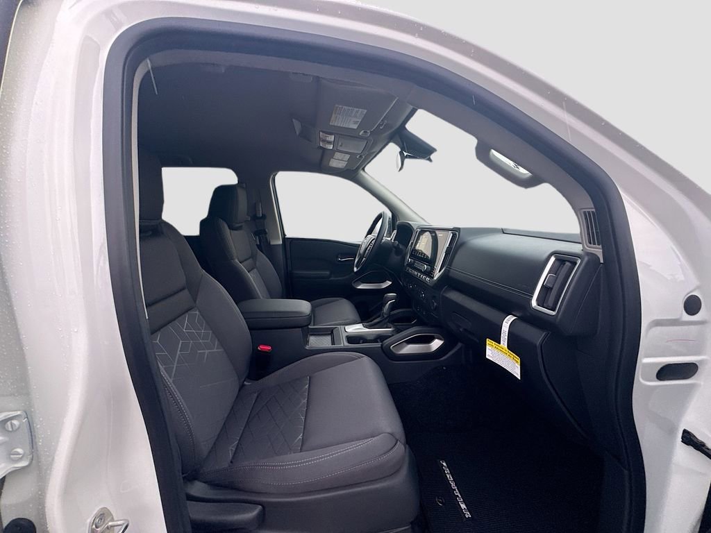 Certified 2025 Nissan Frontier SV AWD/4WD image 24