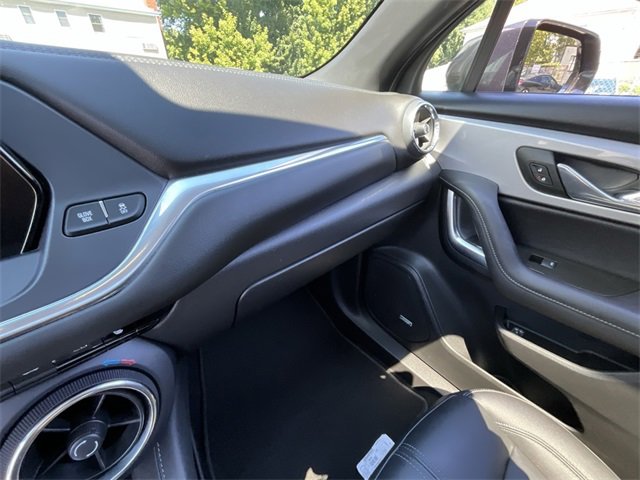 Used 2022 Chevrolet Blazer LT w/ Sound & Technology Package image 21