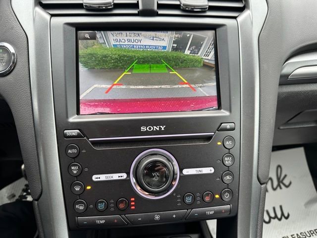 Used 2016 Ford Fusion Energi Titanium w/ Driver Assist Package image 16