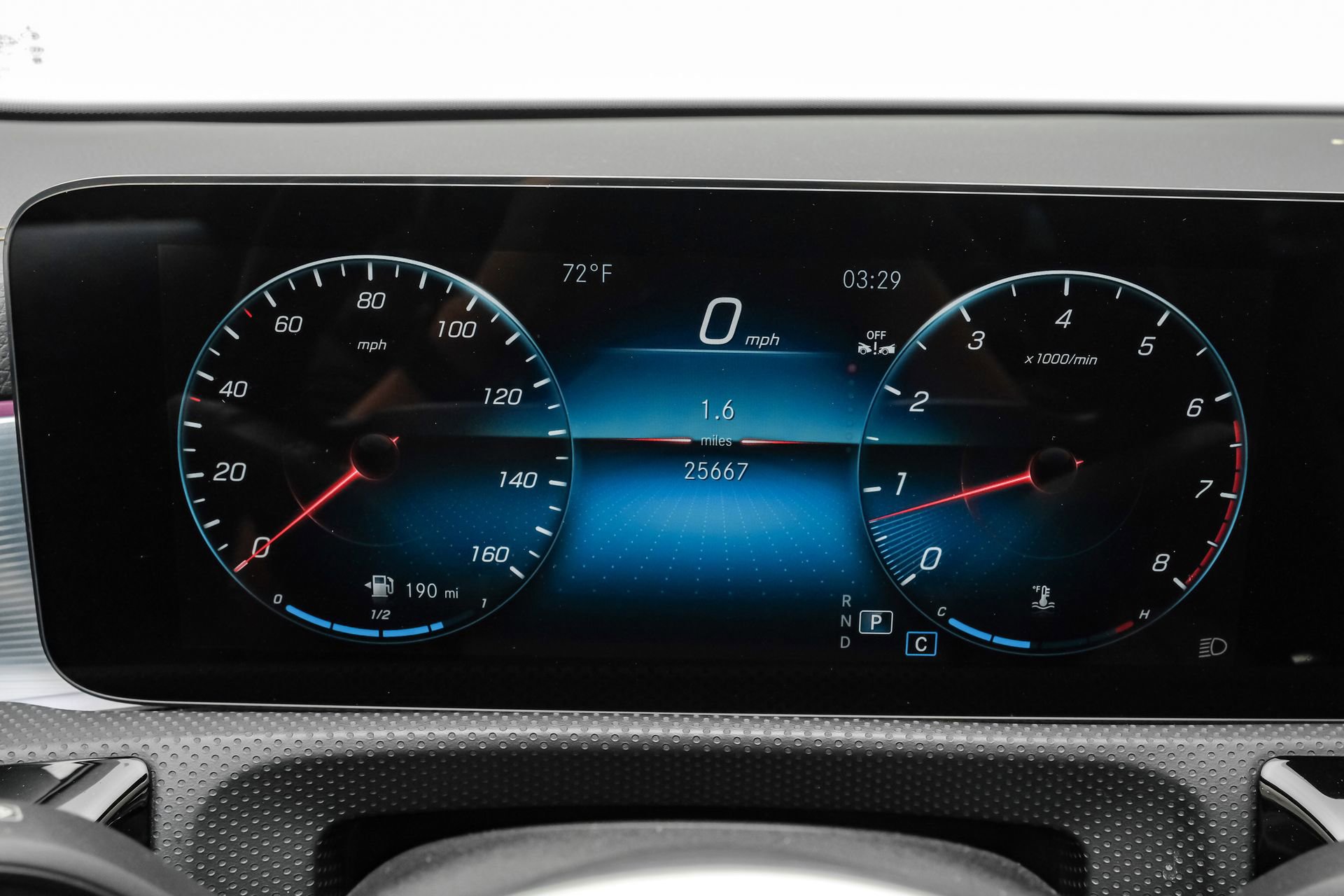 Used 2023 Mercedes-Benz CLA 250 image 25