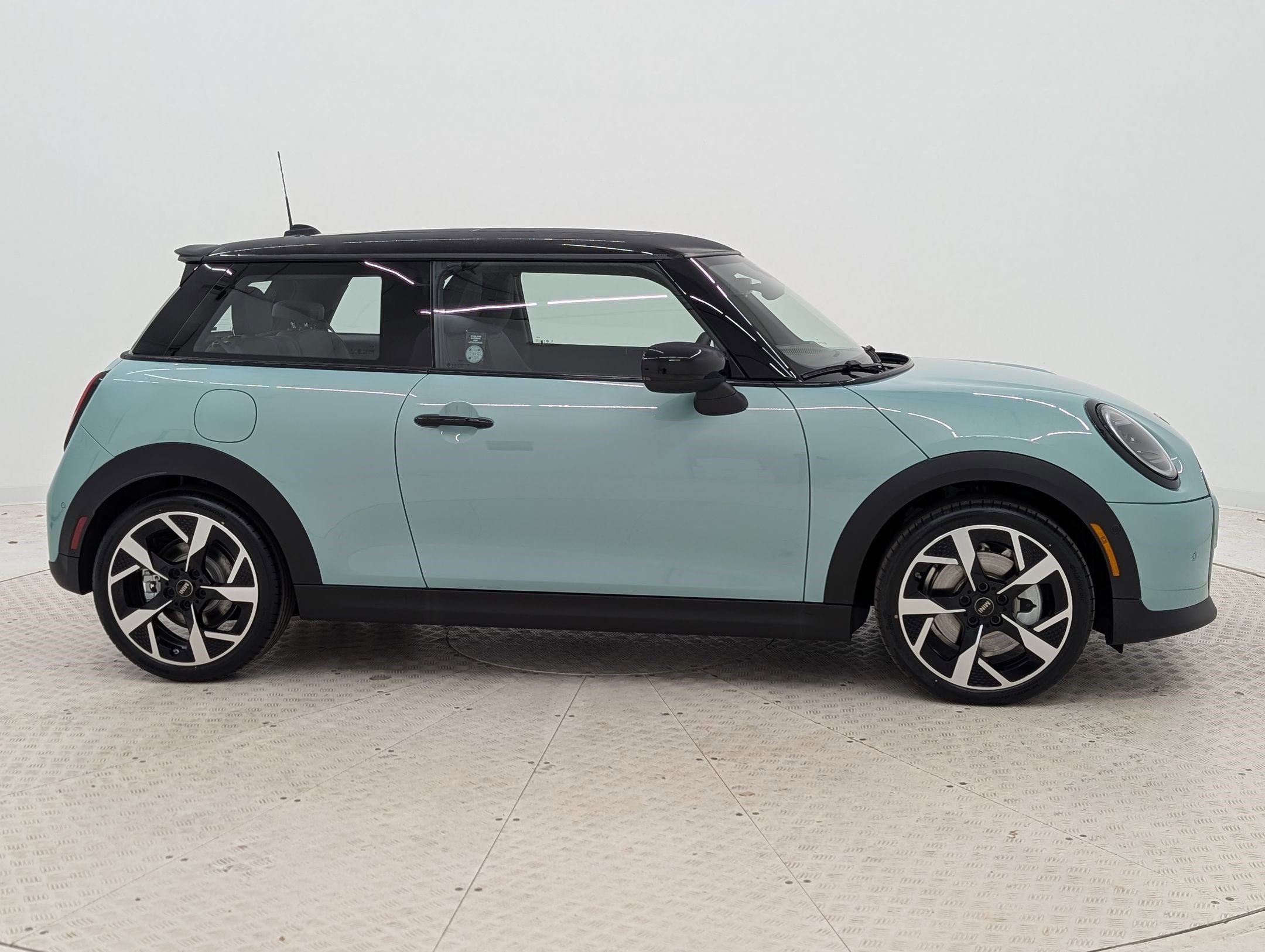 New 2026 MINI Cooper S image 8