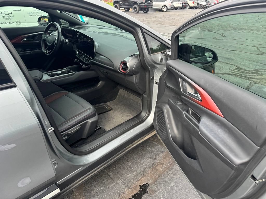 Used 2024 Chevrolet Equinox EV RS AWD/4WD image 15
