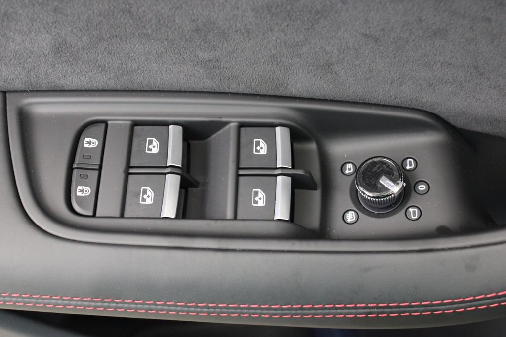 New 2026 Audi SQ8 Prestige AWD/4WD image 18