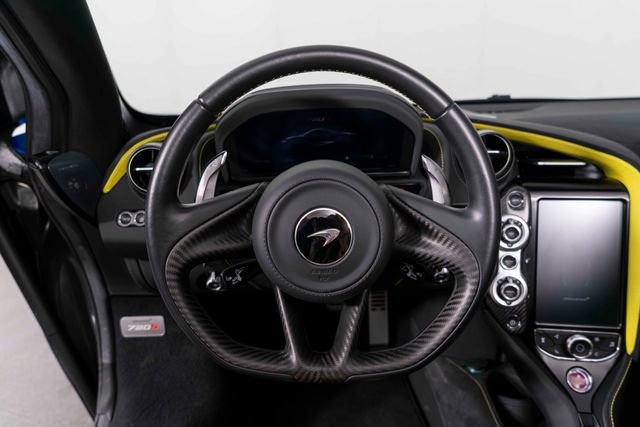 Used 2022 McLaren 720S Performance image 17