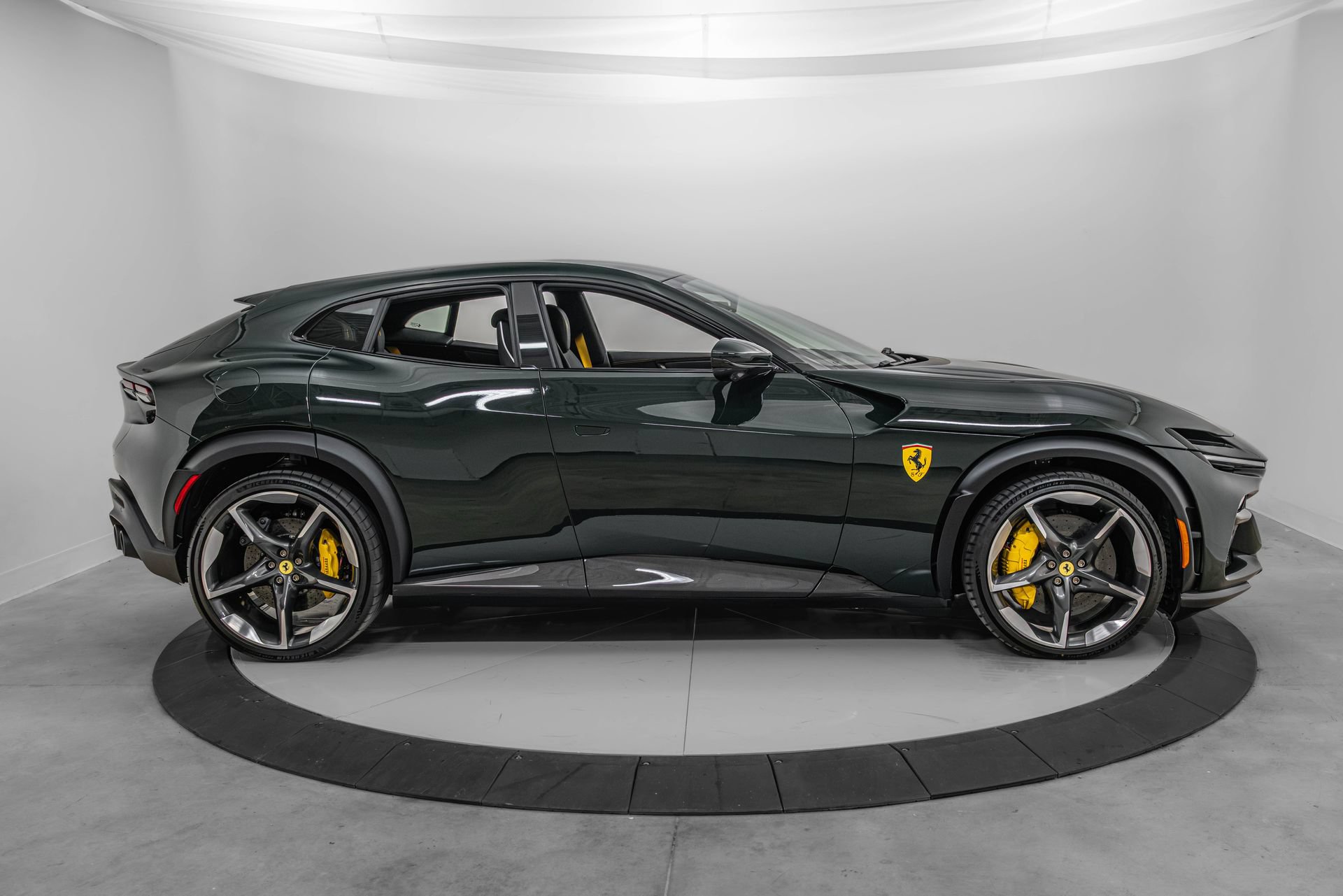 Used 2026 Ferrari Purosangue AWD/4WD image 9