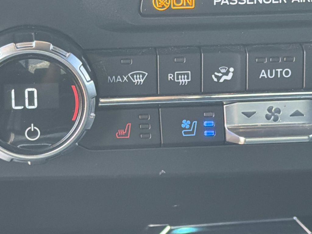 Certified 2022 Ford F250 Platinum AWD/4WD image 16