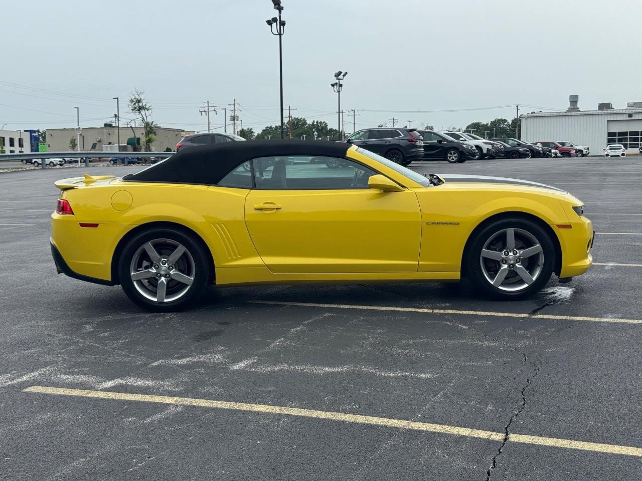 Used 2015 Chevrolet Camaro LT RWD image 3