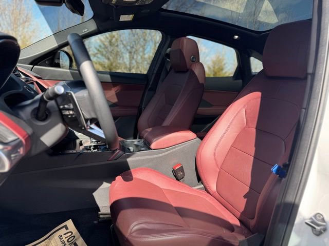 Used 2024 Jaguar E-PACE R-Dynamic SE image 11