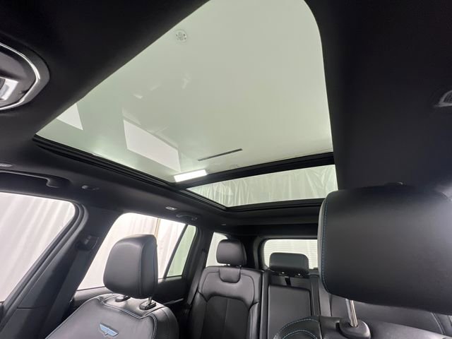 Used 2024 Jeep Grand Cherokee Trailhawk image 30