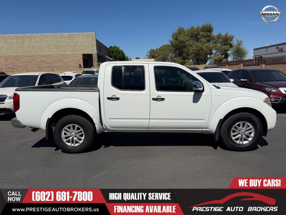Used 2015 Nissan Frontier SV w/ SV Value Truck Package AWD/4WD image 12