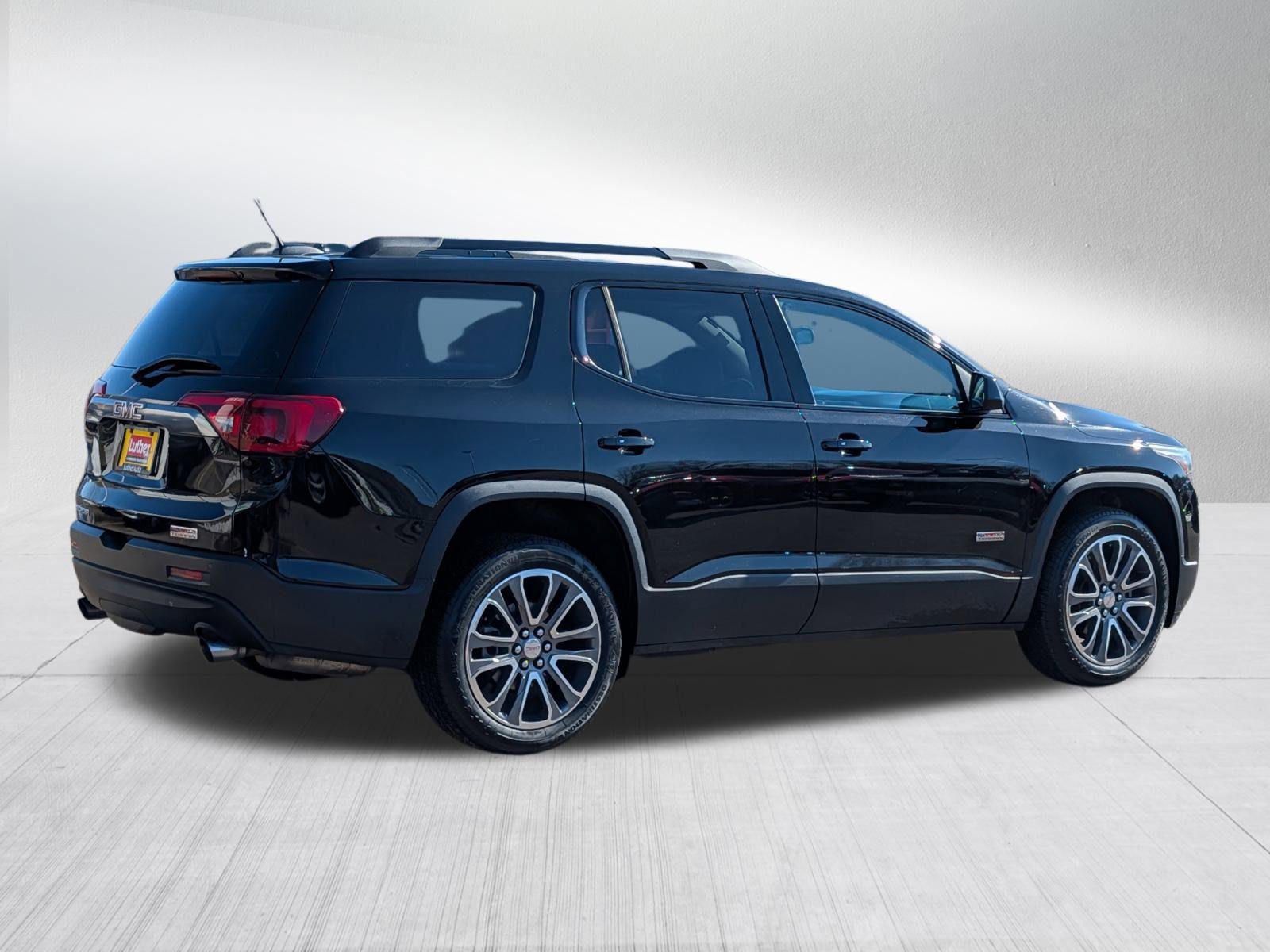 Used 2018 GMC Acadia SLT image 7
