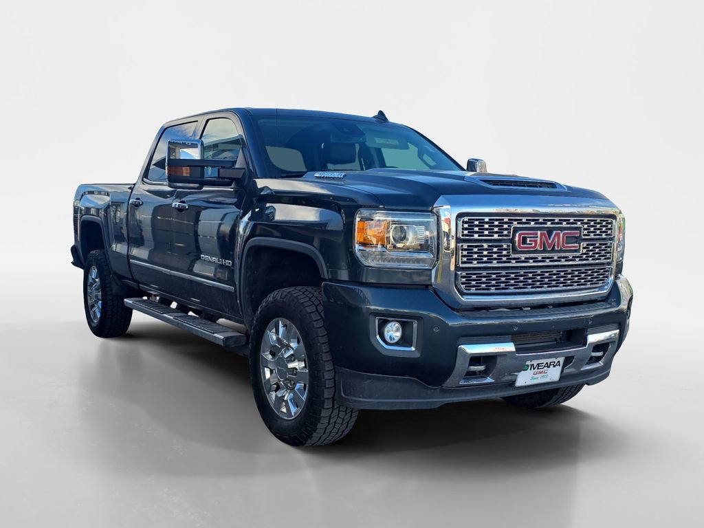 Used 2018 GMC Sierra 2500 Denali w/ Duramax Plus Package image 9