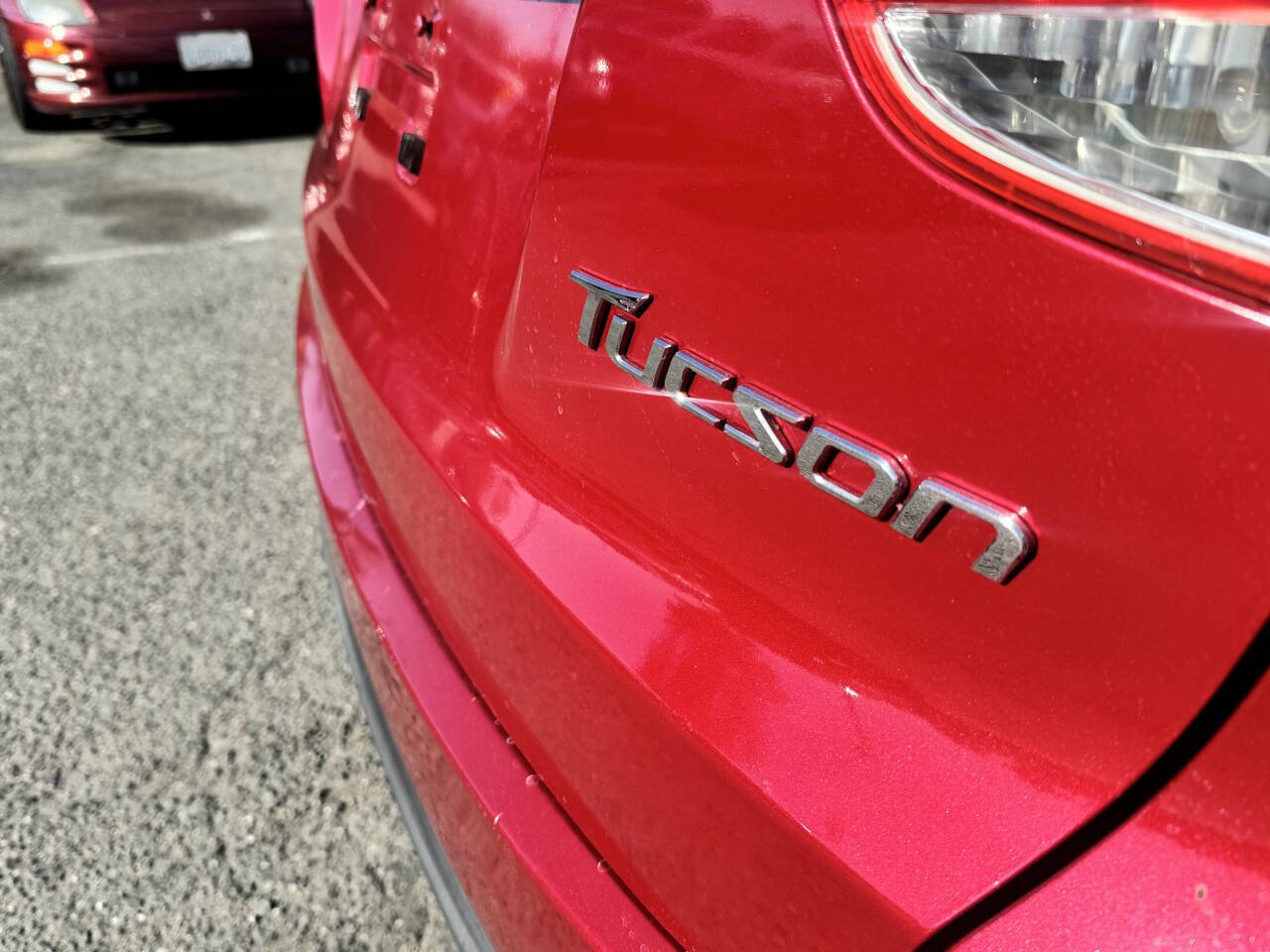 Used 2011 Hyundai Tucson GLS w/ Navigation Pkg 2 image 7