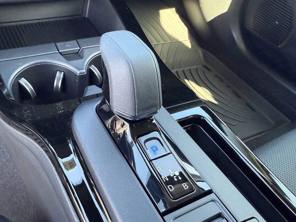 New 2026 Toyota Prius XLE image 25