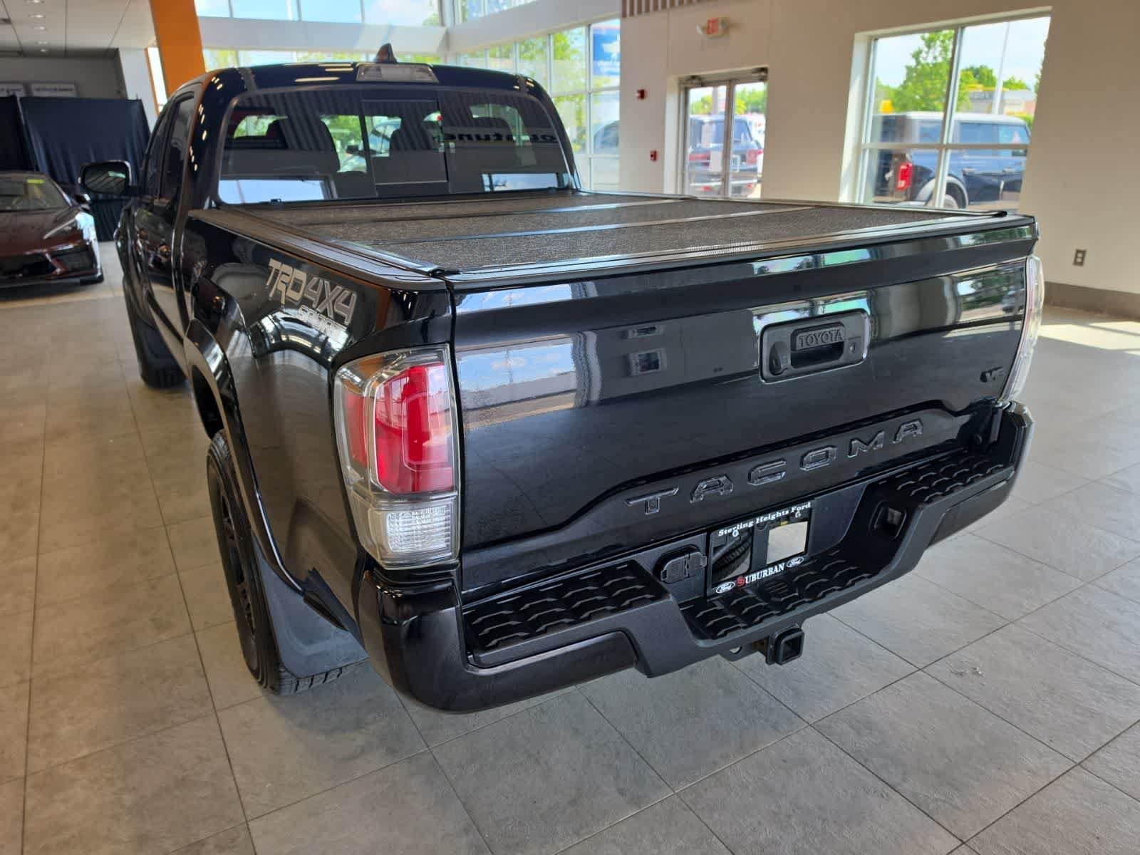 Used 2021 Toyota Tacoma 4x4 Double Cab image 10