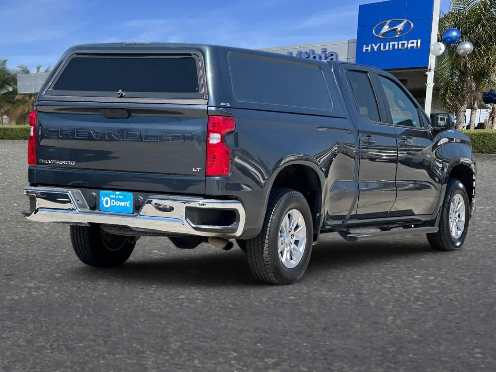 Used 2020 Chevrolet Silverado 1500 LT w/ Convenience Package RWD image 3