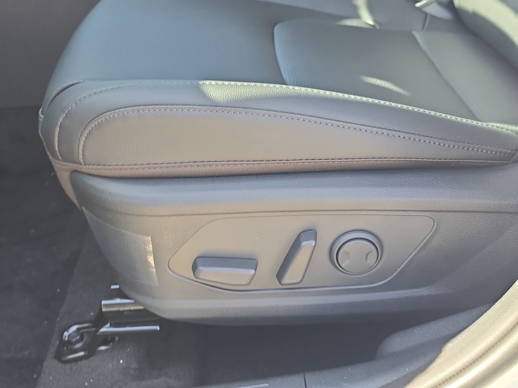 New 2026 Kia Sportage EX image 21