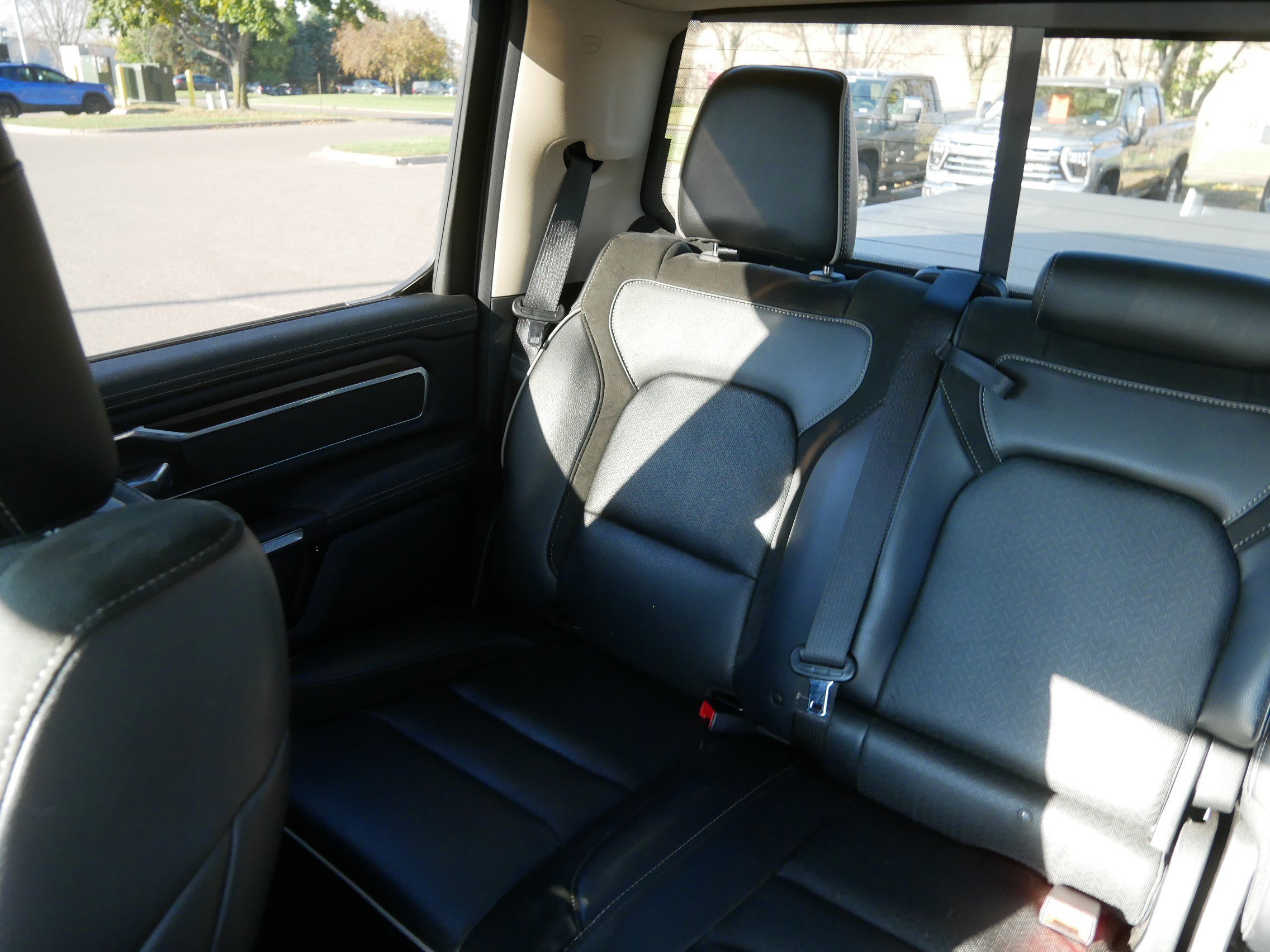 Certified 2021 RAM 1500 Laramie image 12